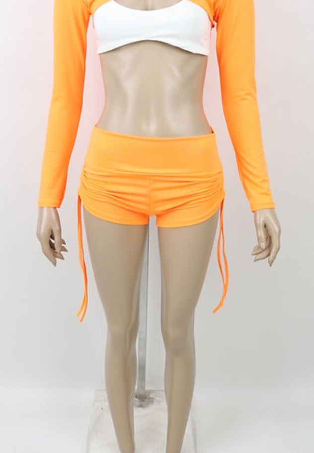 Short fluo frunce