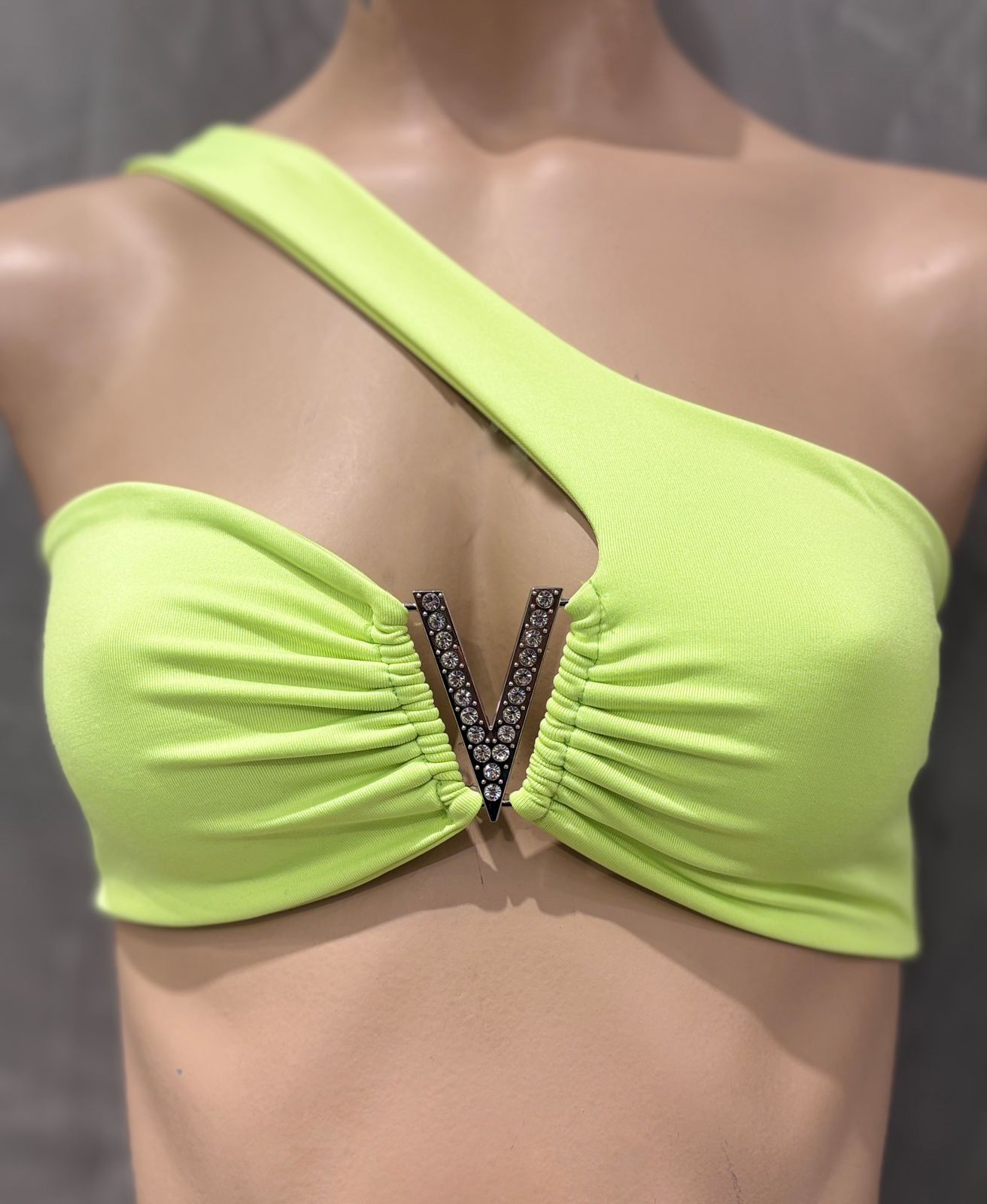 Top con aplique fluo